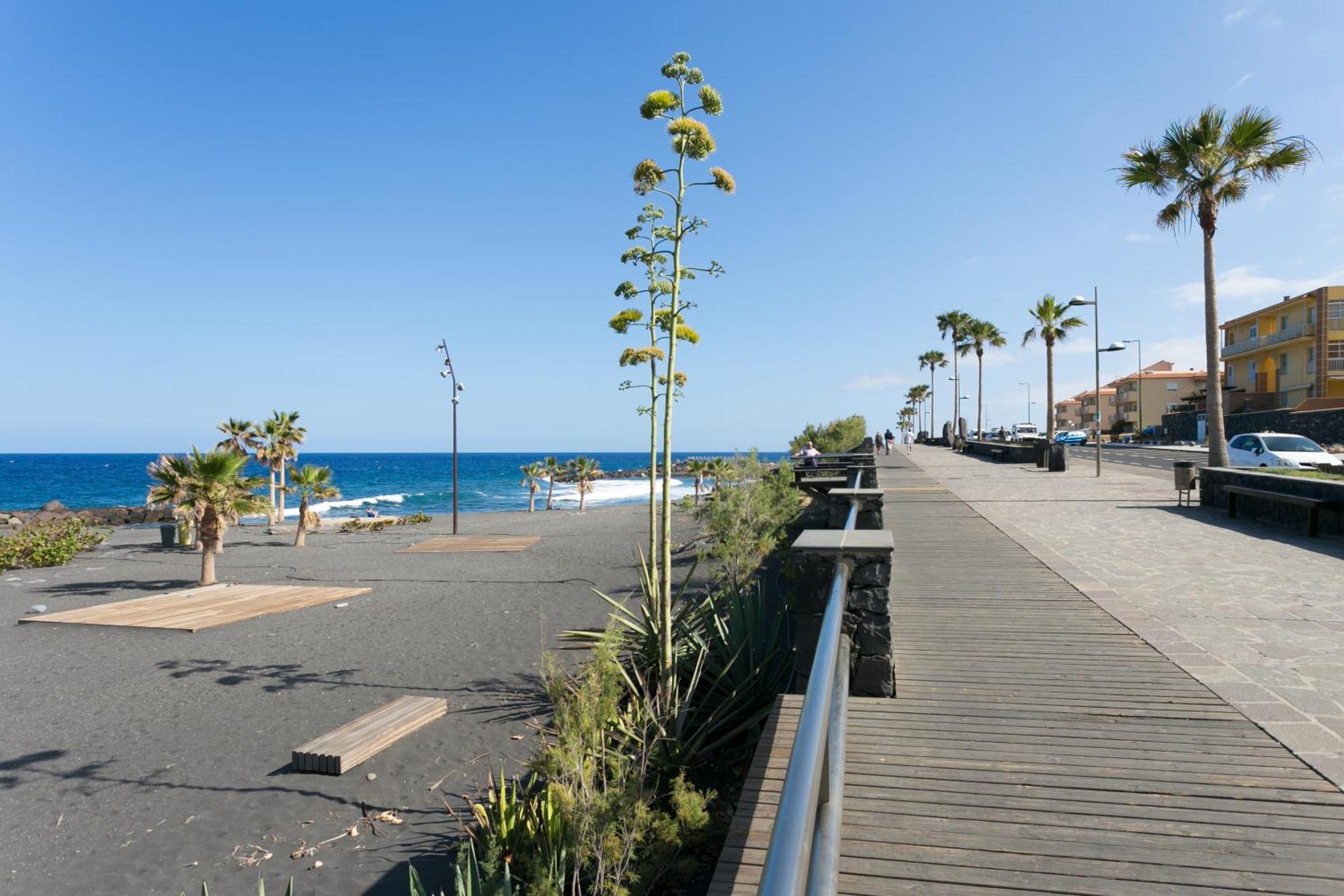 Home2Book Stunning Sea Front Caletillas, Pool Candelaria Buitenkant foto