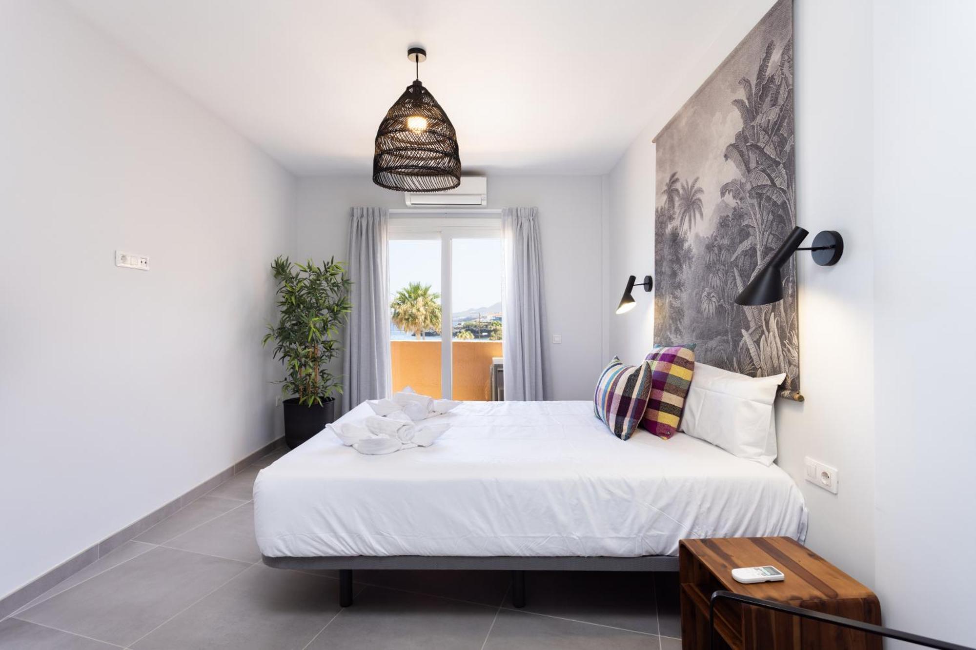 Home2Book Stunning Sea Front Caletillas, Pool Candelaria Buitenkant foto