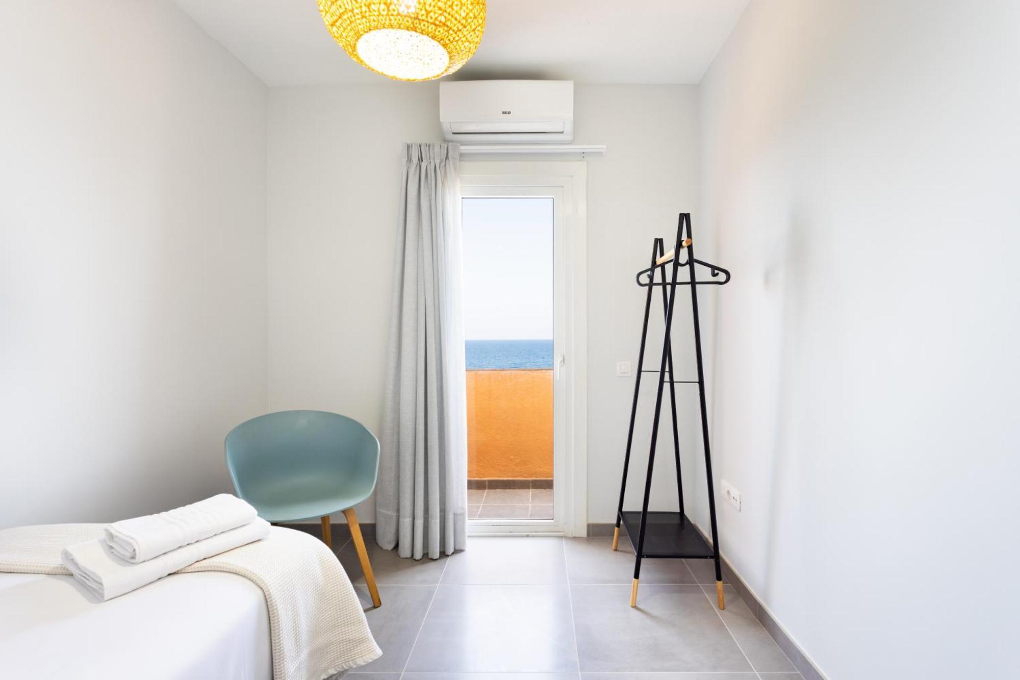 Home2Book Stunning Sea Front Caletillas, Pool Candelaria Buitenkant foto
