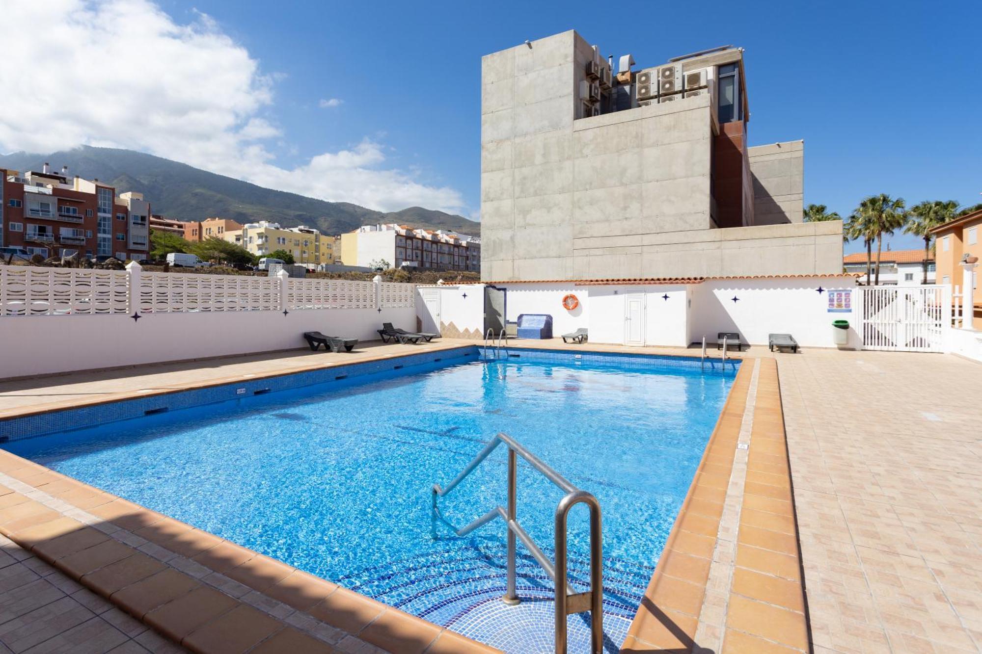 Home2Book Stunning Sea Front Caletillas, Pool Candelaria Buitenkant foto